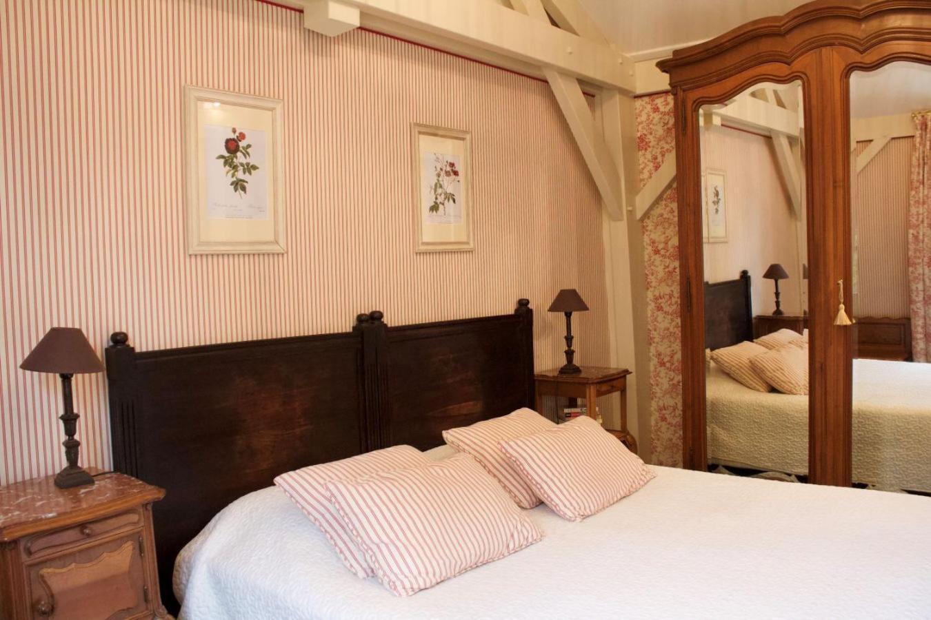 Hotel Diderot شينون المظهر الخارجي الصورة