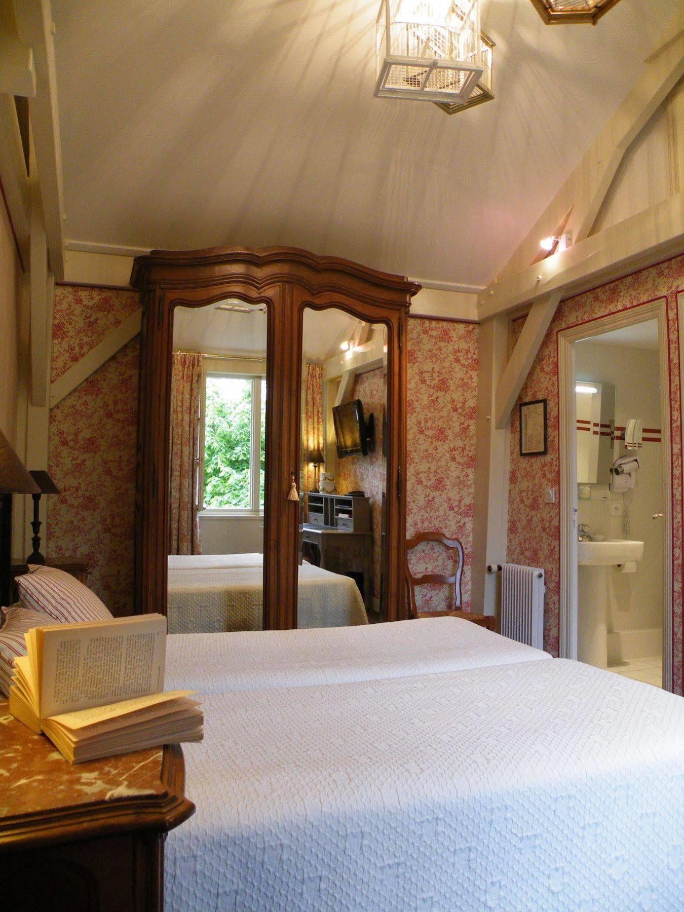 Hotel Diderot شينون المظهر الخارجي الصورة